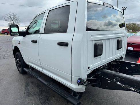 Used 2024 RAM 3500 Tradesman w/ Max Tow Package RWD image 4