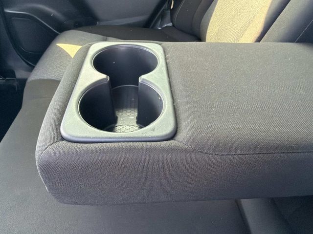 Used 2025 Nissan Rogue SV AWD/4WD image 18