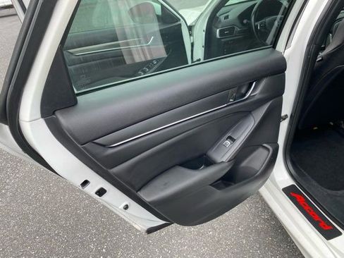 Used 2020 Honda Accord Sport image 23