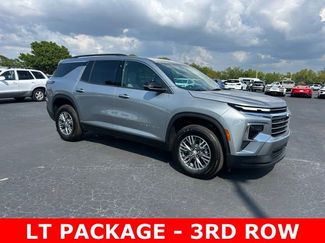 Certified 2025 Chevrolet Traverse LT video 1