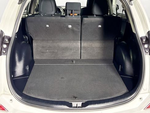 Used 2017 Toyota RAV4 LE image 20