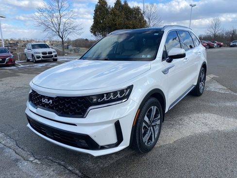 Used 2022 Kia Sorento EX w/ Panoramic Sunroof Package image 7