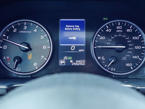 Used 2023 Subaru Outback Touring XT AWD/4WD image 13