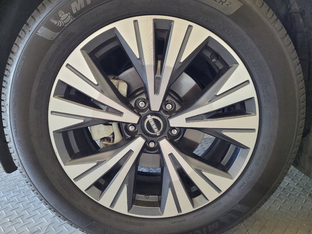 Used 2022 Nissan Rogue SV FWD image 31