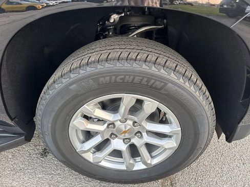 New 2026 Chevrolet Tahoe LS image 12