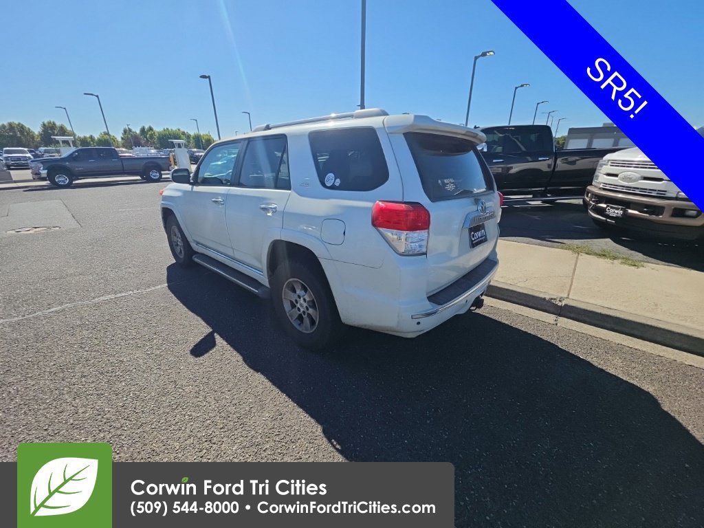Used 2011 Toyota 4Runner SR5 w/ Premium Pkg w/Leather AWD/4WD image 12