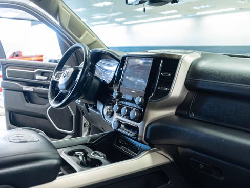 Used 2019 RAM 1500 Laramie RWD image 14