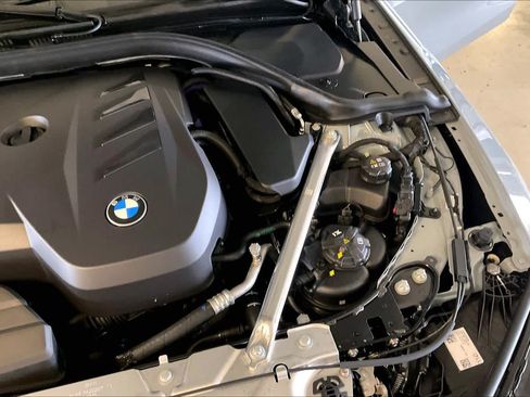 New 2026 BMW 430i xDrive w/ M Sport Package AWD/4WD image 17