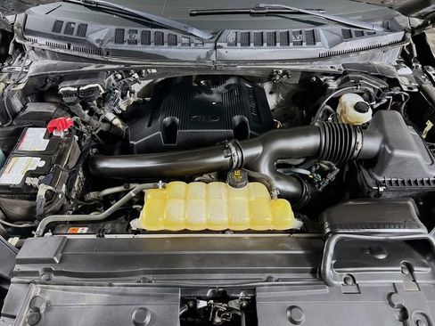 Used 2018 Ford F150 Lariat w/ Equipment Group 501A Mid image 29