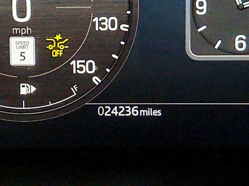 Used 2024 Land Rover Defender 110 S AWD/4WD image 16
