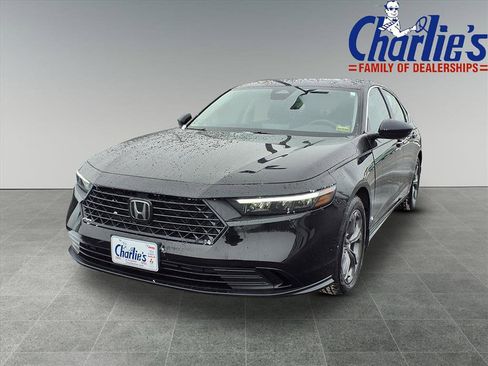 Used 2023 Honda Accord EX image 1