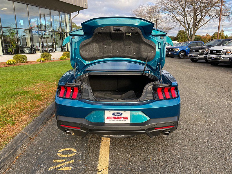 Certified 2026 Ford Mustang Premium RWD image 9