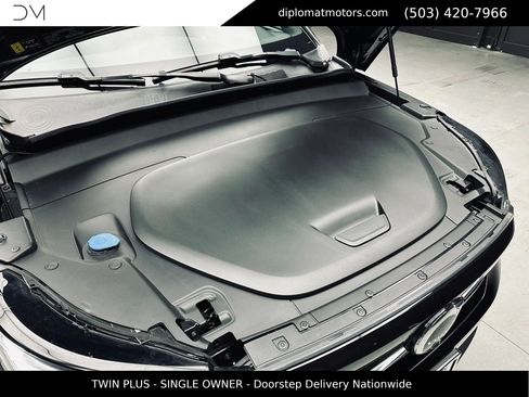 Used 2023 Volvo C40 P8 Recharge Plus AWD/4WD image 43