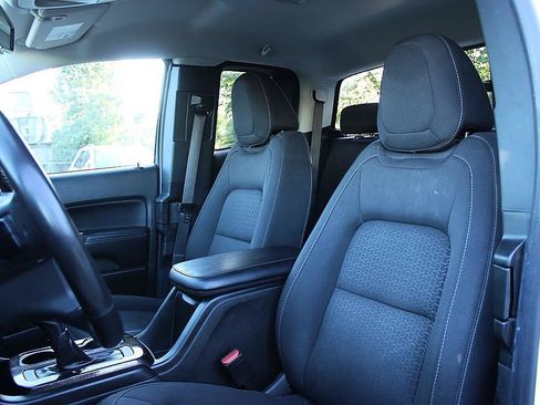 Used 2022 GMC Canyon Elevation RWD image 9
