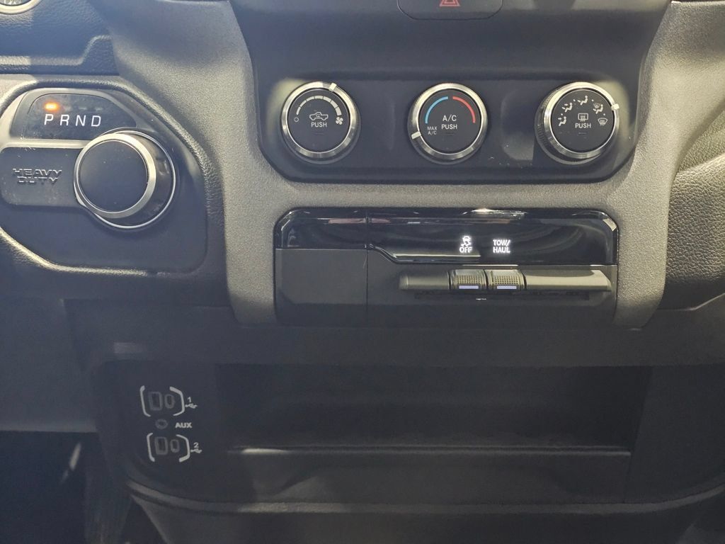 Used 2024 RAM 2500 Tradesman AWD/4WD image 18