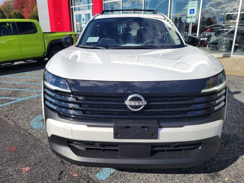 New 2026 Nissan Kicks SV w/ SV Premium Package AWD/4WD image 11