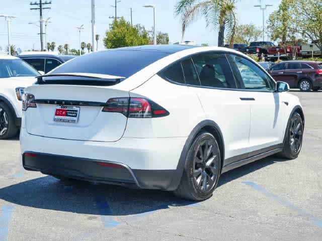 Used 2023 Tesla Model X AWD/4WD image 4