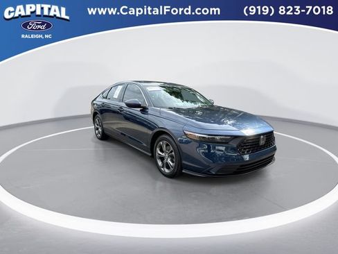 Used 2024 Honda Accord EX image 2