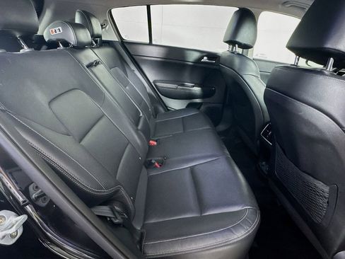 Used 2017 Kia Sportage EX w/ EX Technology Package image 34