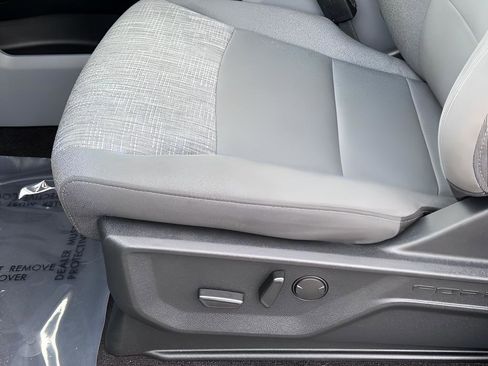 Used 2022 Ford F150 XLT w/ Equipment Group 302A High image 27