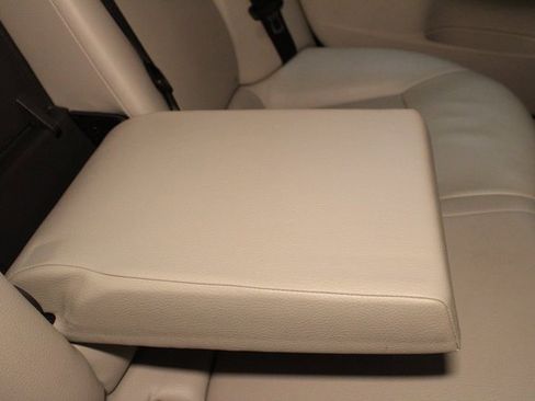 Used 2008 Saab 9-3 2.0T w/ Moonroof Package image 14