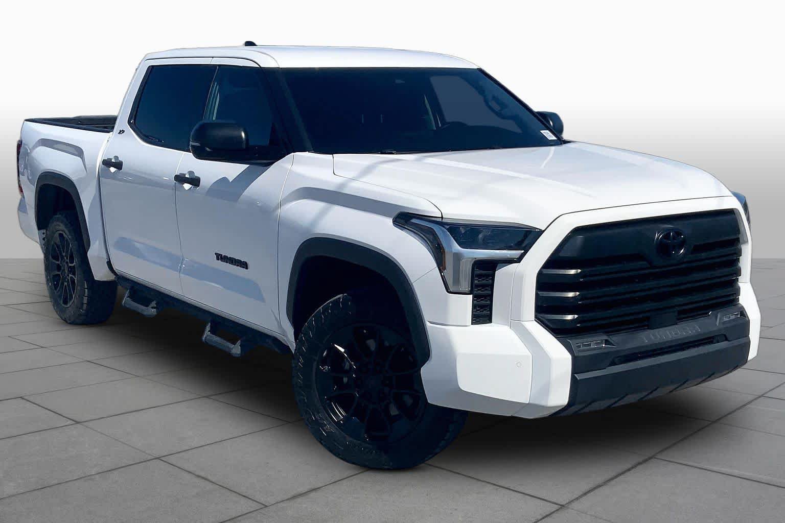 Used 2023 Toyota Tundra SR5 w/ SR5 Convenience Package AWD/4WD image 2