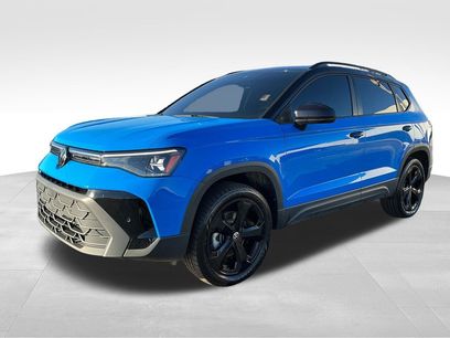 Used 2025 Volkswagen Taos SE