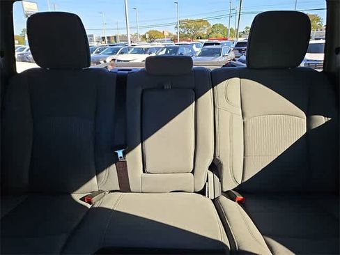 Used 2024 RAM 2500 Big Horn w/ Bed Utility Group image 14