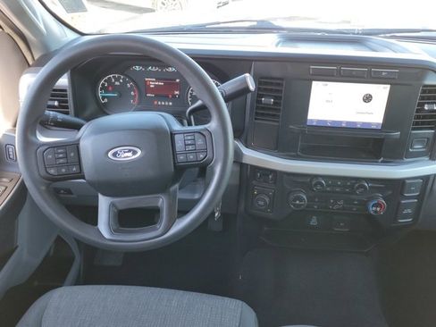Certified 2024 Ford F250 XLT image 9