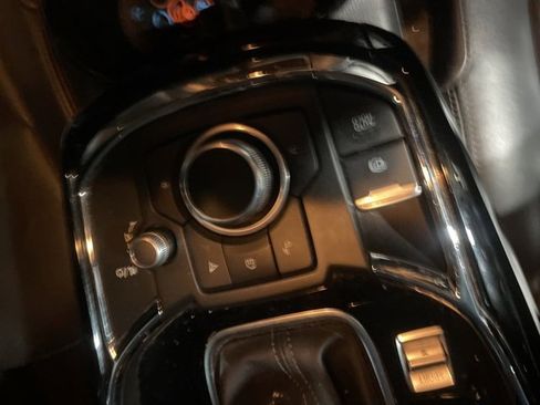 Certified 2022 MAZDA CX-9 Touring w/ Touring Premium Package image 20