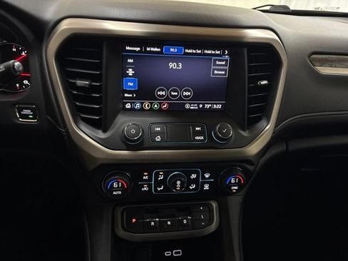 Used 2023 GMC Acadia Denali w/ Denali Technology Package AWD/4WD image 46