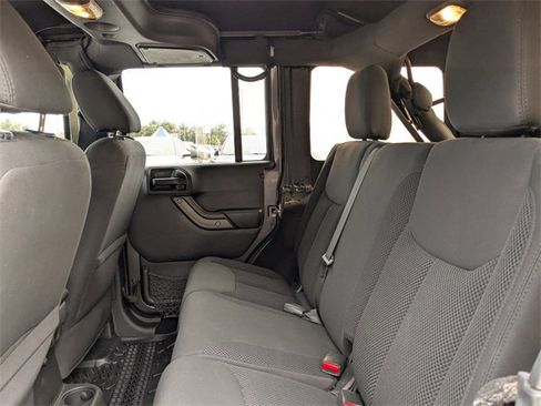 Used 2017 Jeep Wrangler Unlimited Sport image 13