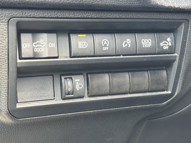 Used 2022 Toyota Tundra SR5 w/ Convenience Package RWD image 22