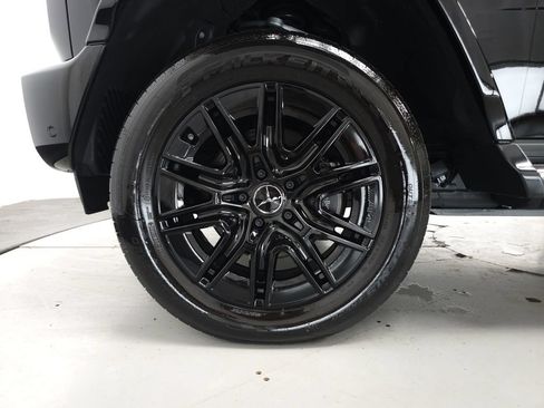 Used 2025 Mercedes-Benz G 580 w/ EQ Technology image 35