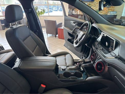 Used 2022 Chevrolet Blazer RS AWD/4WD image 28