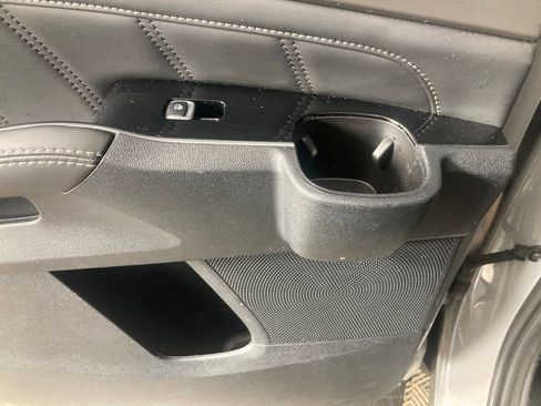 Used 2023 Kia Sorento SX image 15