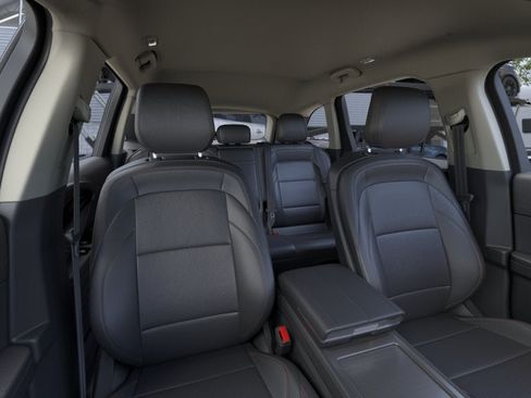 New 2026 Lincoln Nautilus Premier AWD/4WD image 10