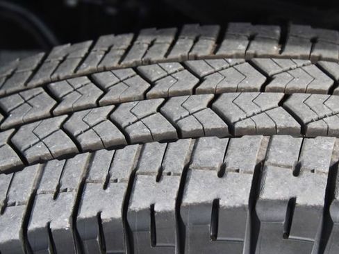 Used 2025 Chevrolet Silverado 3500 W/T image 16