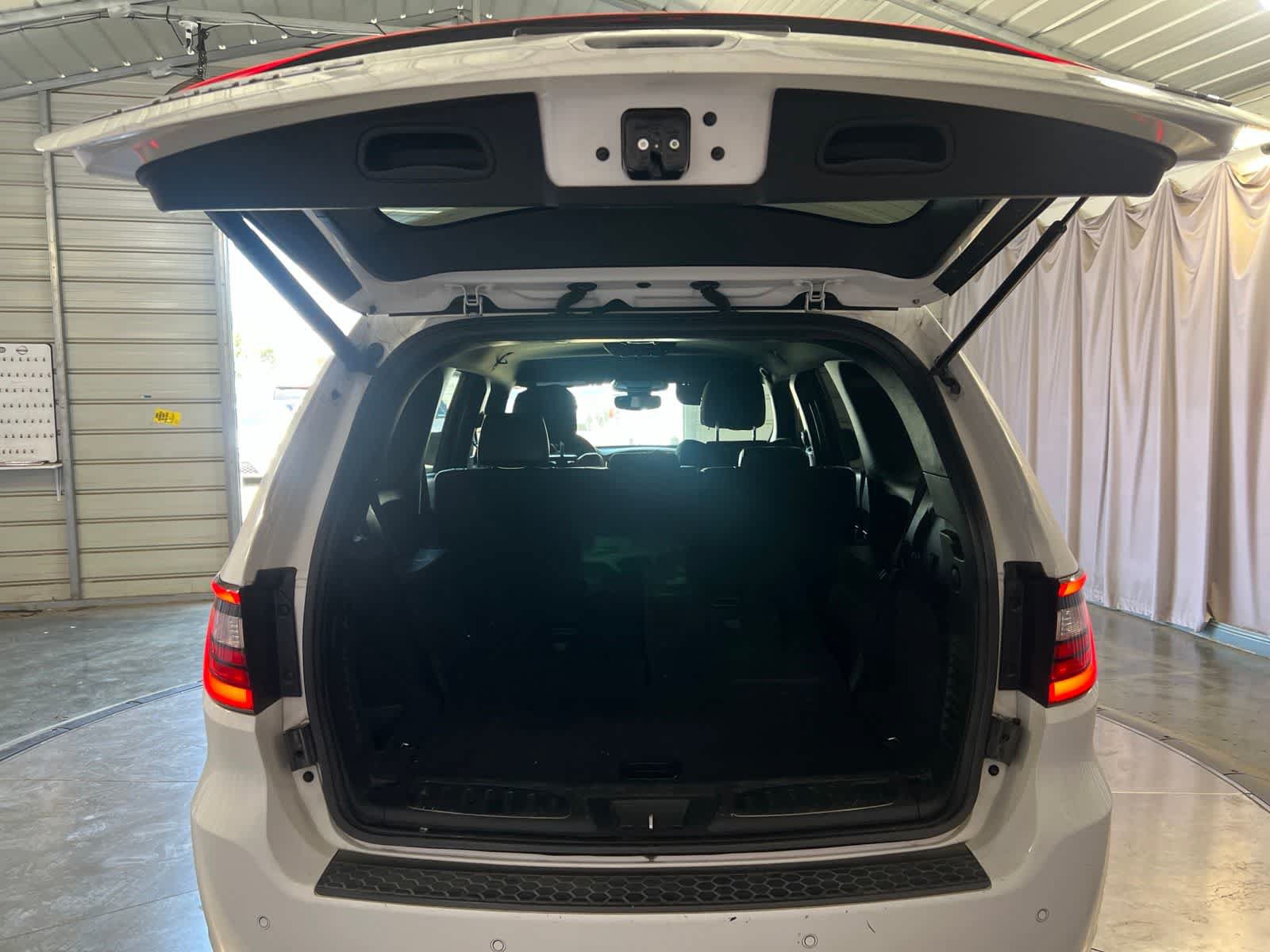 Used 2019 Dodge Durango GT RWD image 11