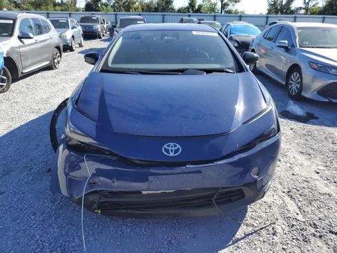 Used 2024 Toyota Prius LE FWD image 5