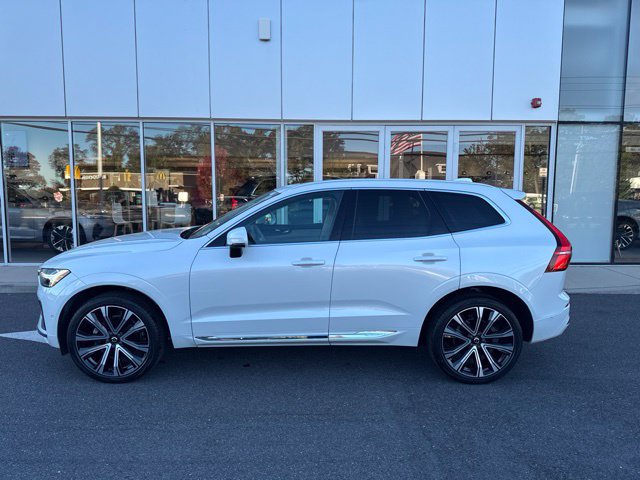 Used 2023 Volvo XC60 B5 Ultimate w/ Climate Package AWD/4WD image 2