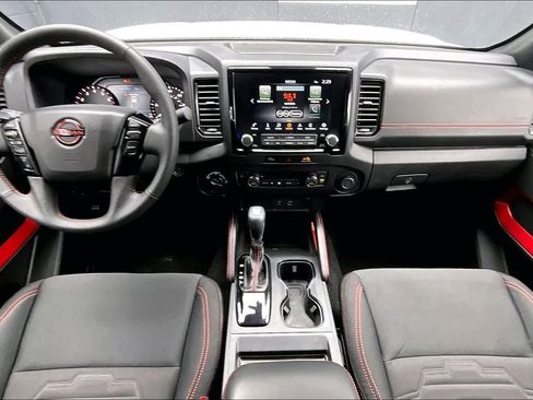 Used 2024 Nissan Frontier PRO-4X w/ Off-Road Protection Package image 15