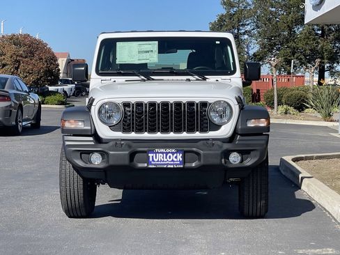 New 2026 Jeep Wrangler Unlimited Sport AWD/4WD image 4