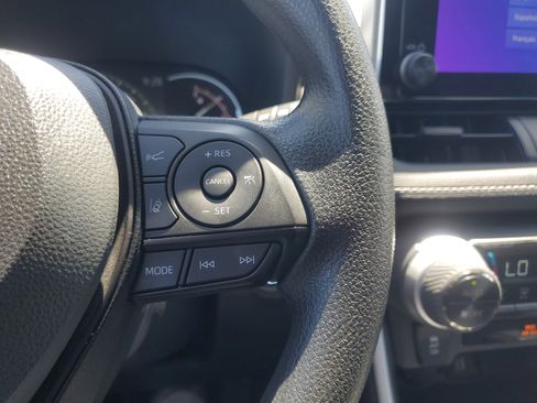 Certified 2025 Toyota RAV4 XLE w/ Convenience Package FWD image 24