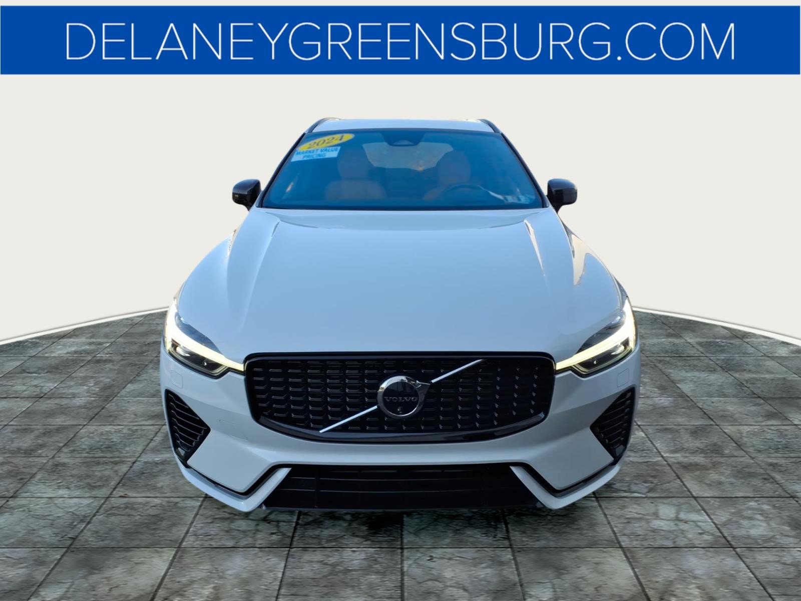 Used 2024 Volvo XC60 T8 Ultimate w/ Protection Package Premier AWD/4WD image 8