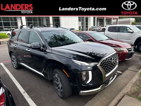 Used 2022 Hyundai Palisade Calligraphy w/ Cargo Package FWD image 1