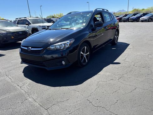 Used 2023 Subaru Impreza Premium image 3