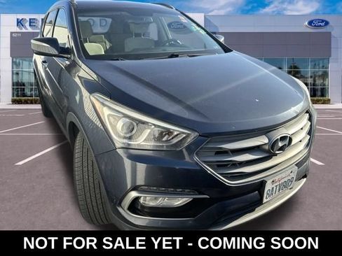 Used 2017 Hyundai Santa Fe Sport w/ 2.4L Value Package 06 FWD image 1