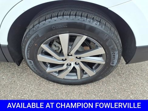 Used 2024 Chevrolet Equinox LT FWD image 9
