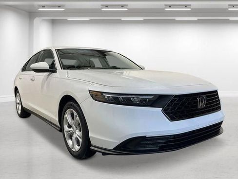 New 2026 Honda Accord LX image 9